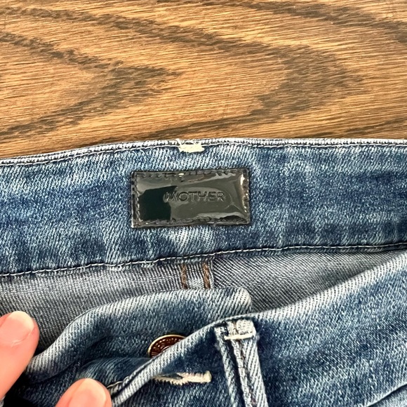 MOTHER jeans in mid-blue wash, high rise, size 23 - Picture 5 of 5